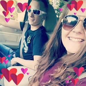 Meet your Posher, Dakota